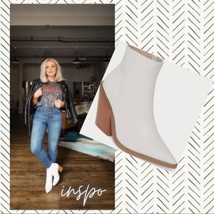 Steve Madden White Leather Ankle Boots - Charleen